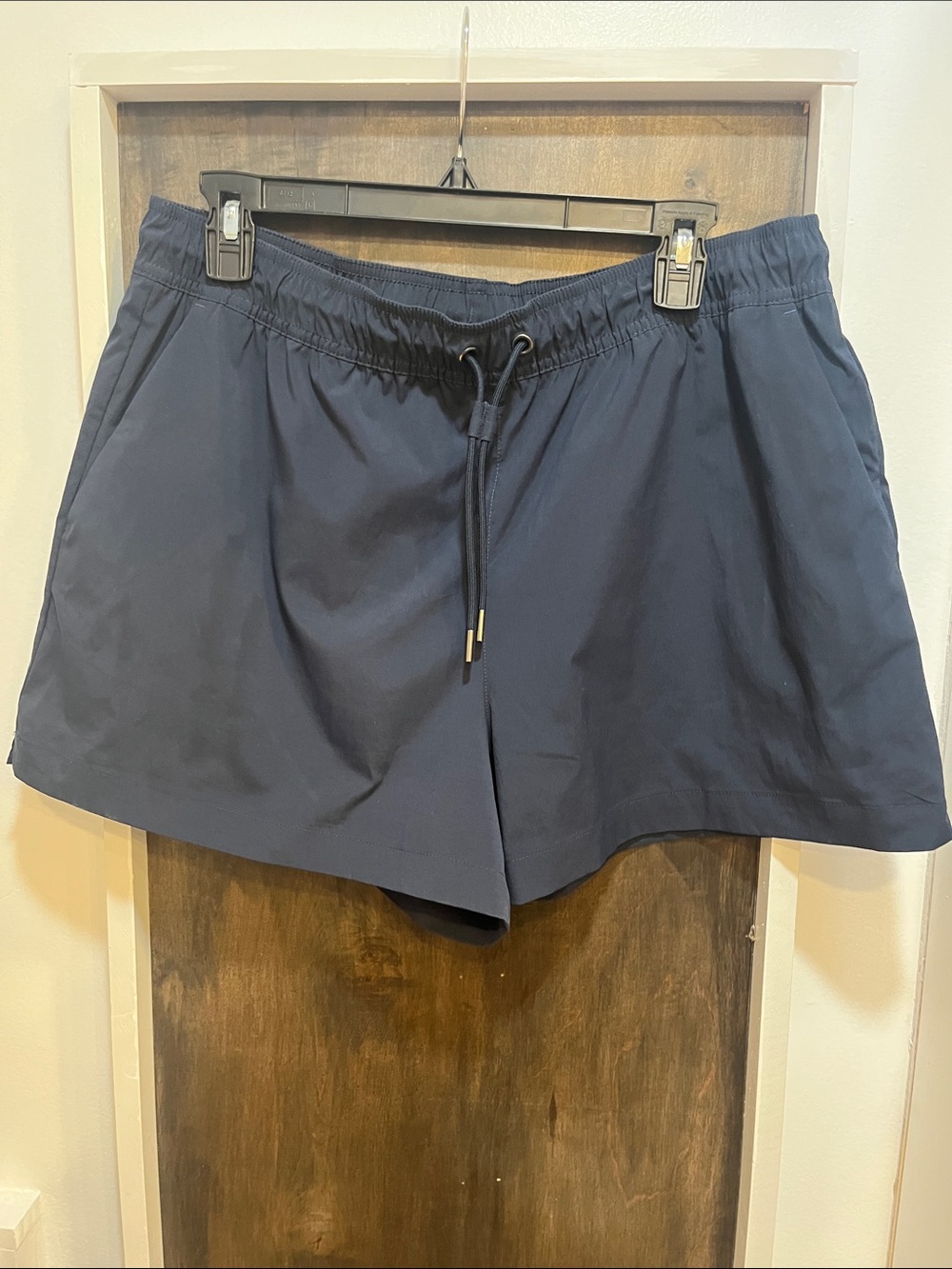 Athleta Navy Elastic Drawstring Athletic Shorts